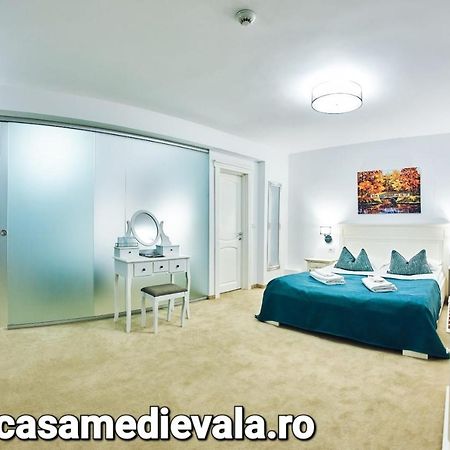 Boutique Hotel Casa Medievala Curtea de Argeş Buitenkant foto