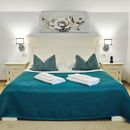 Boutique Hotel Casa Medievala Curtea de Argeş Buitenkant foto