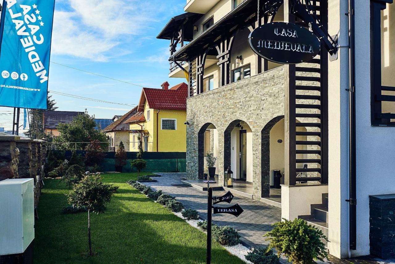 Boutique Hotel Casa Medievala Curtea de Argeş Buitenkant foto