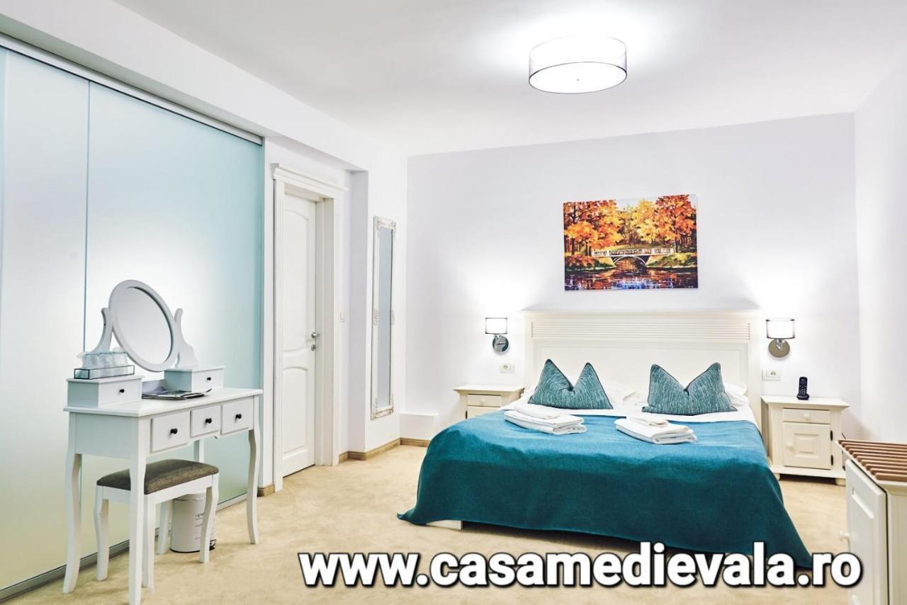 Boutique Hotel Casa Medievala Curtea de Argeş Buitenkant foto