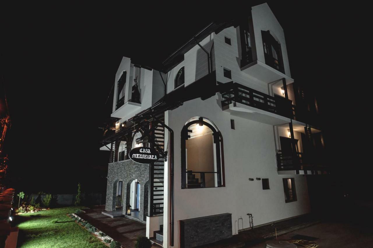 Boutique Hotel Casa Medievala Curtea de Argeş Buitenkant foto